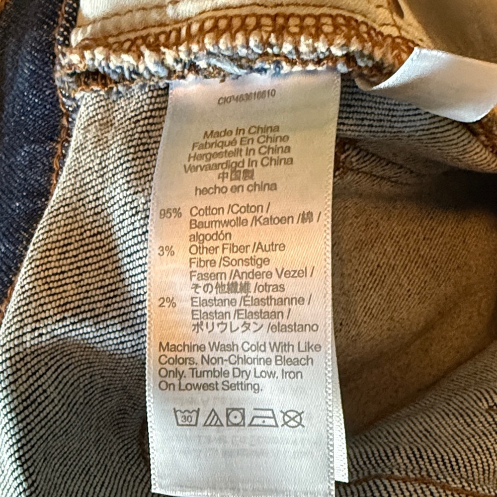 Madewell Cali Demi Boot Cut Jeans Unfinished Hem - Picture 9 of 10